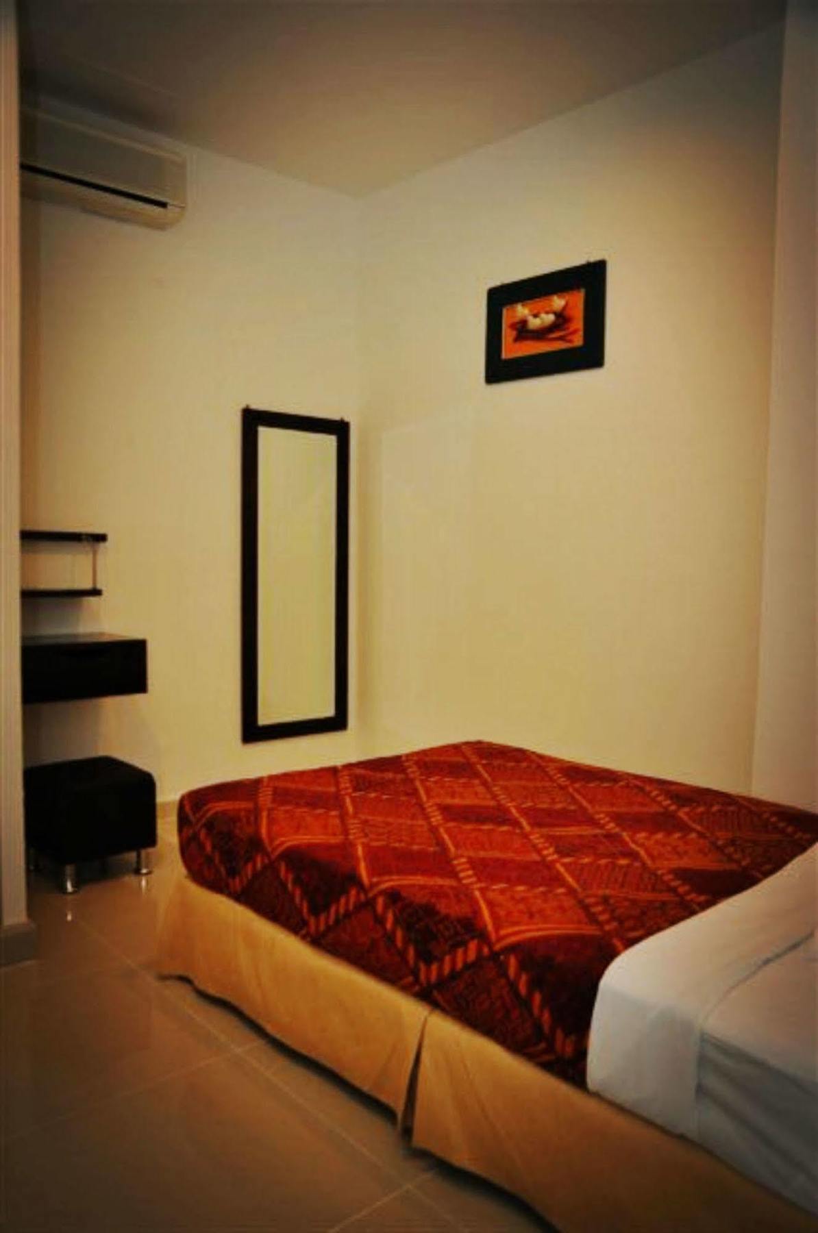 Old Budget Hotel Τζωρτζ Τάουν Εξωτερικό φωτογραφία