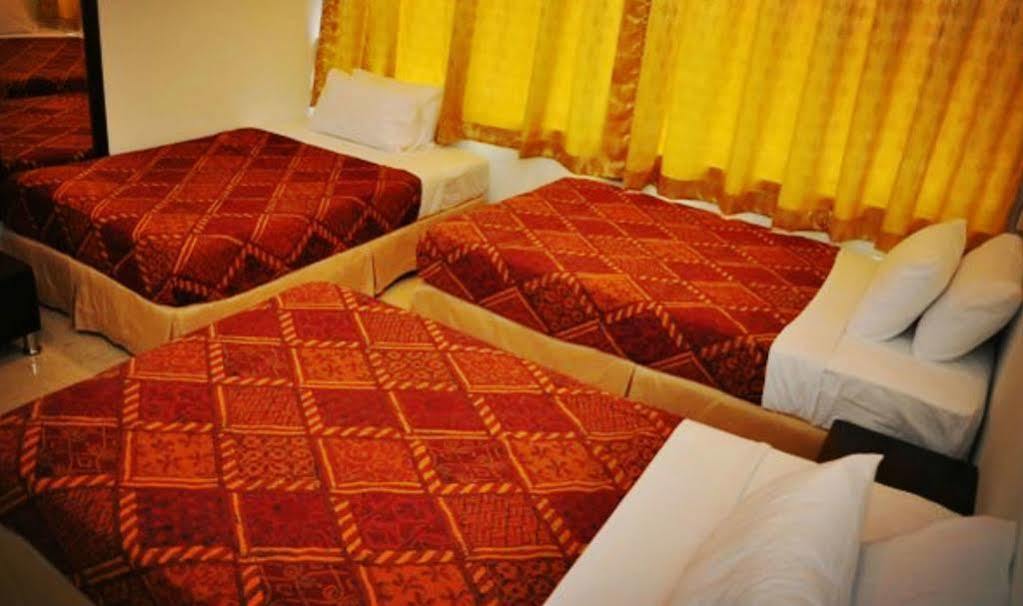 Old Budget Hotel Τζωρτζ Τάουν Εξωτερικό φωτογραφία